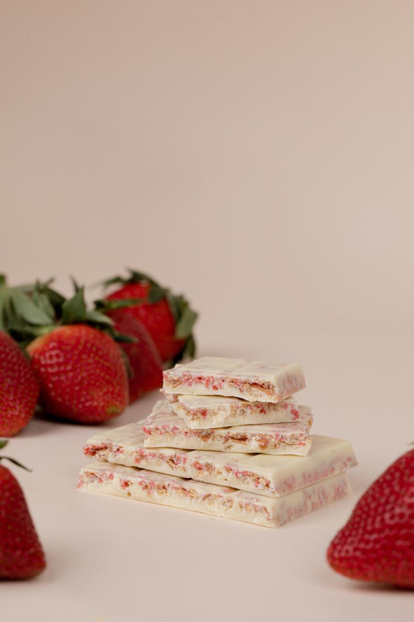 Strawberry Chocolate Bar
